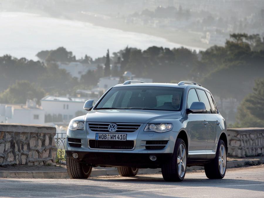  Volkswagen Touareg V10 TDi 2007 года  (фото 34 из 37)